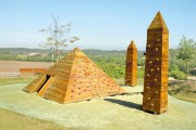 Piramide B